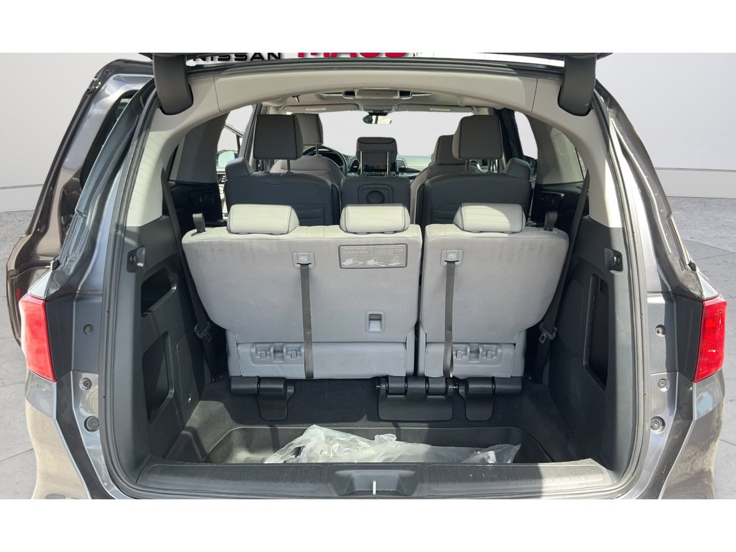 Used 2023 Honda Odyssey Elite image 49