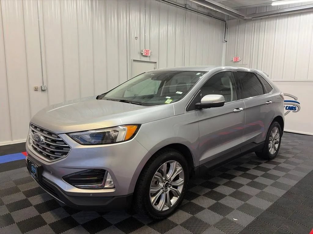 Used 2024 Ford Edge Titanium AWD/4WD image 7
