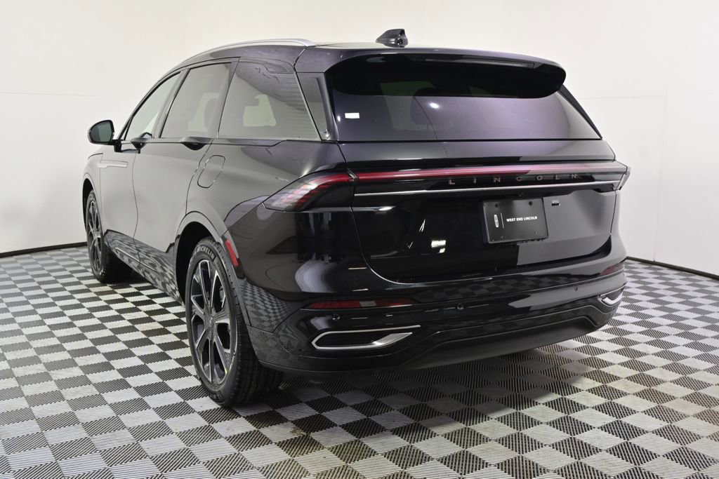 New 2026 Lincoln Nautilus Reserve image 4