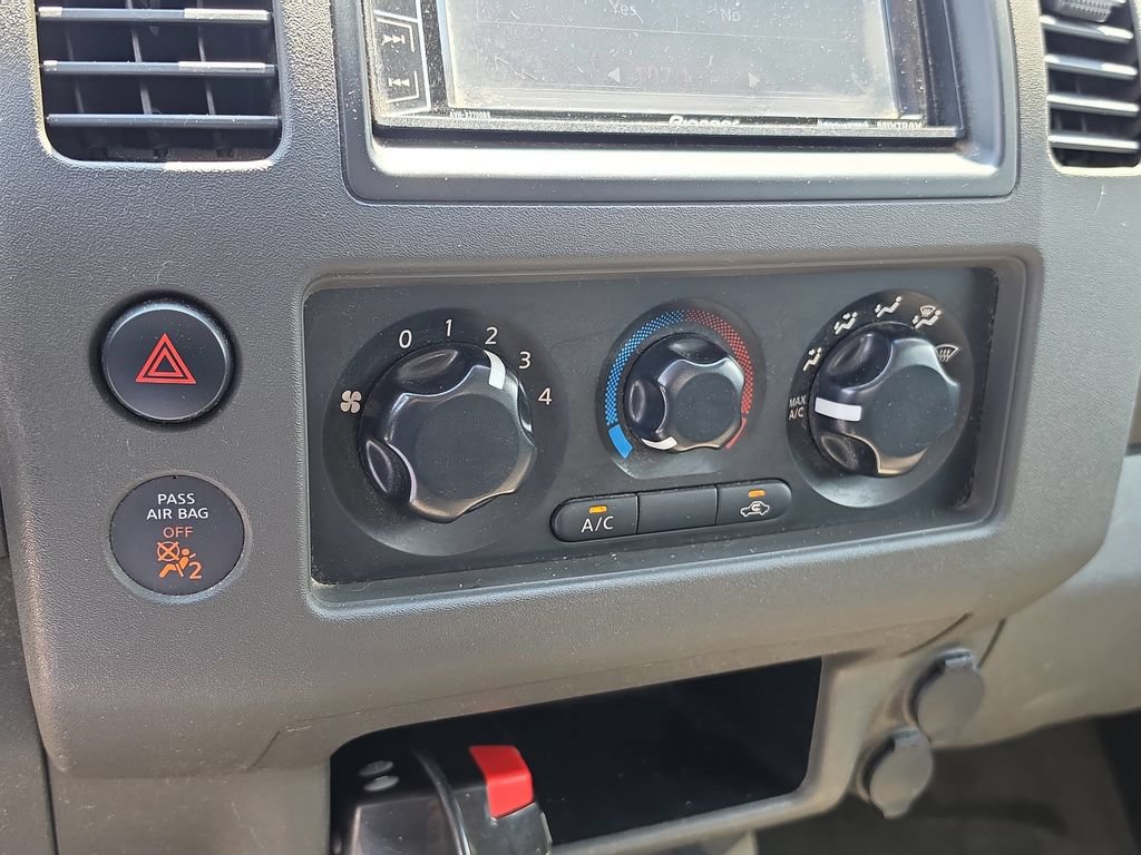 Used 2005 Nissan Frontier SE w/ (P01) Power Pkg RWD image 20