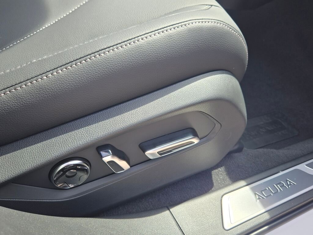 New 2026 Acura RDX SH-AWD image 8