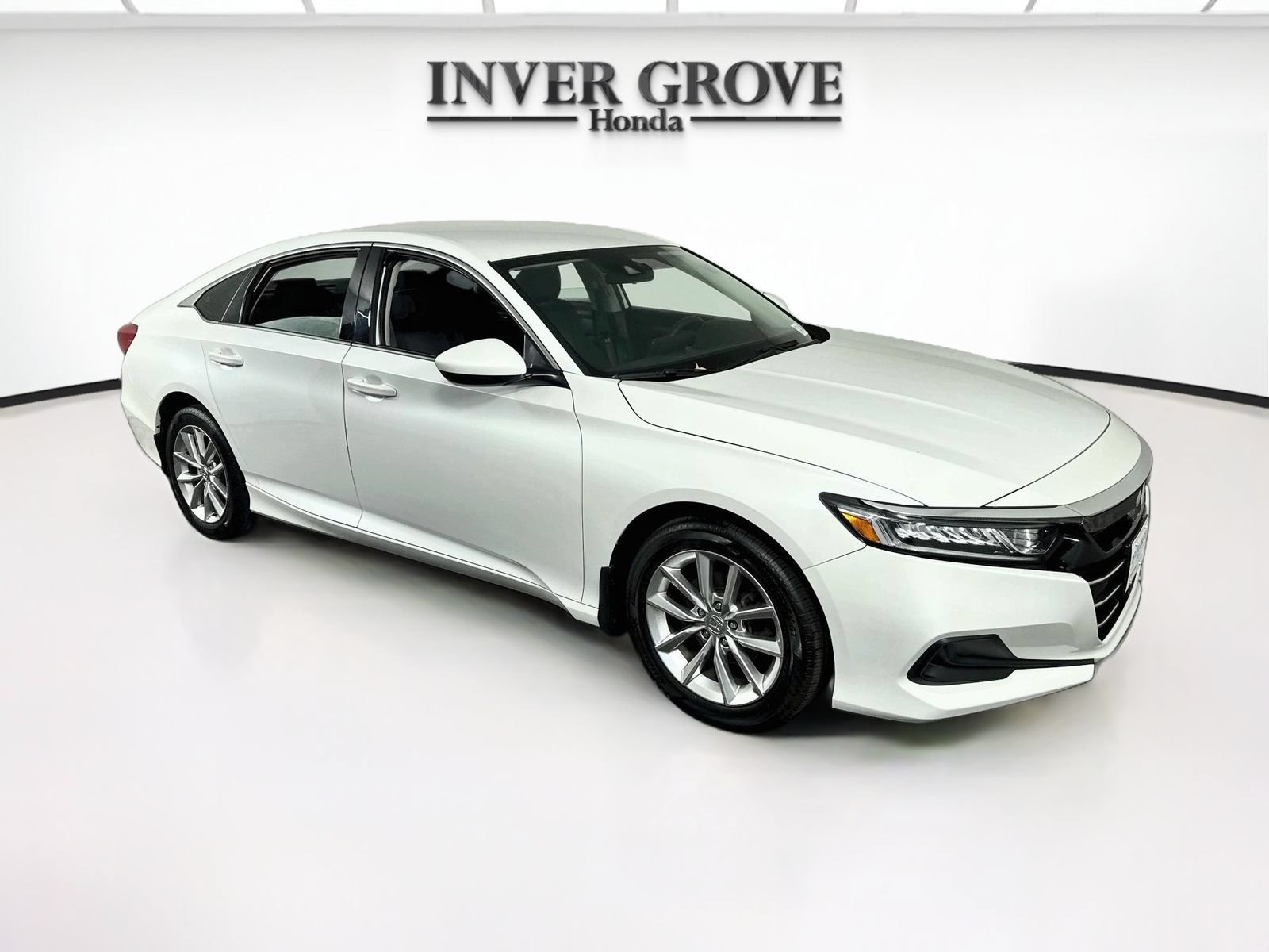 Used 2022 Honda Accord LX image 3