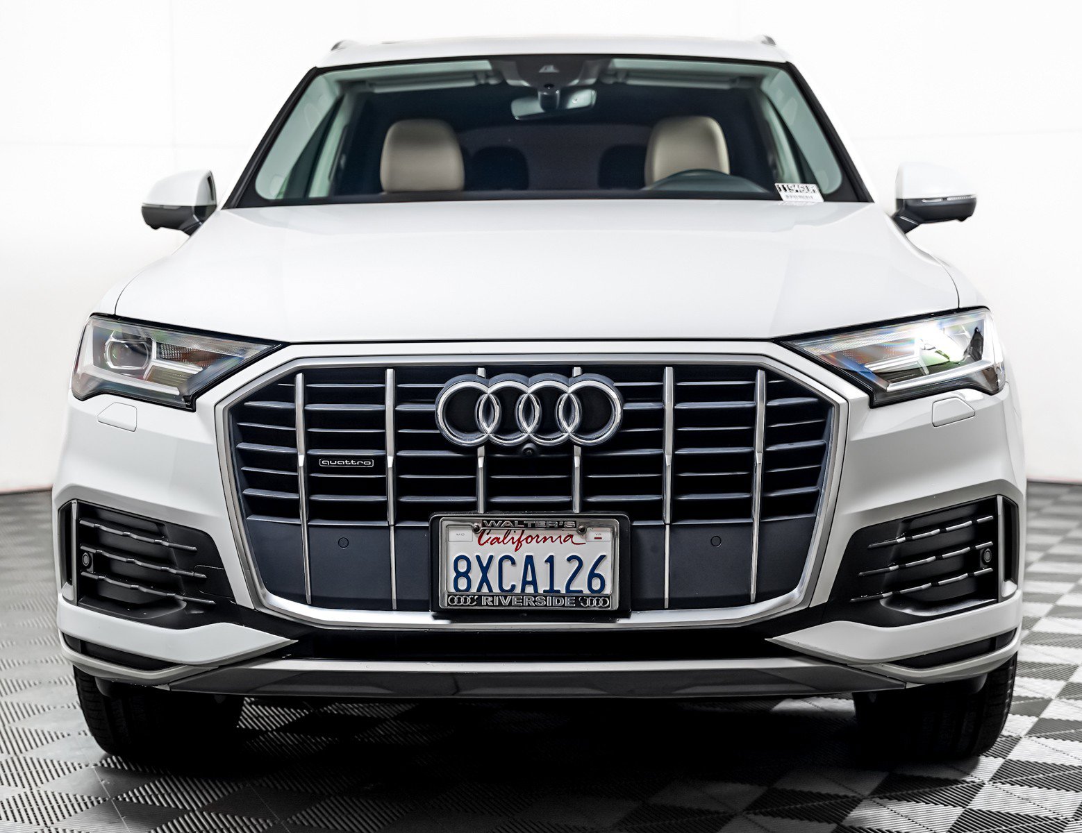 Used 2021 Audi Q7 2.0T Premium Plus w/ Premium Plus Package AWD/4WD image 6