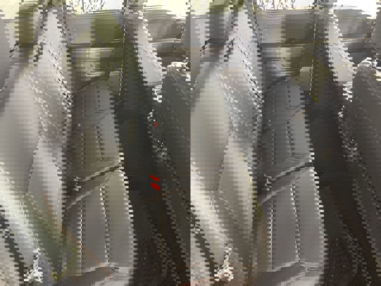 Used 2022 Ford F150 Lariat w/ Max Trailer Tow Package image 22