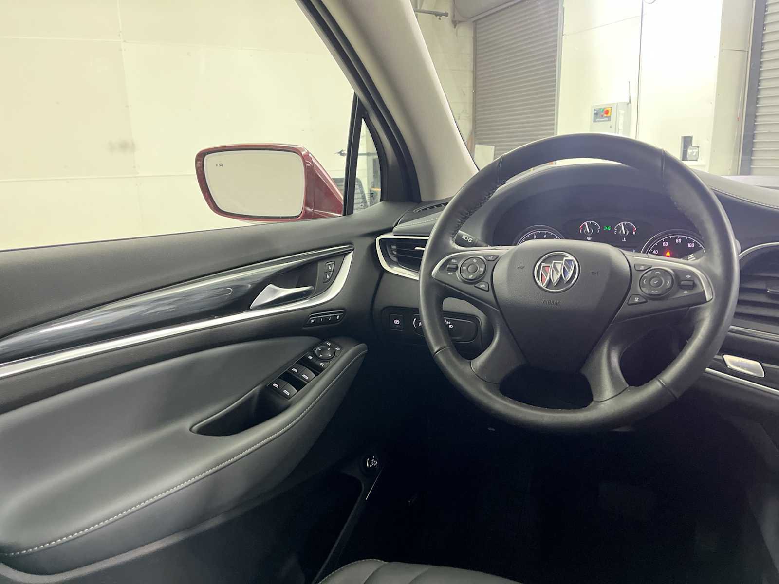 Used 2020 Buick Enclave Premium w/ Sun and Sites Package image 15