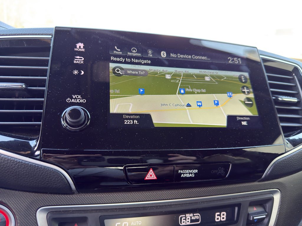 Used 2023 Honda Passport TrailSport image 18