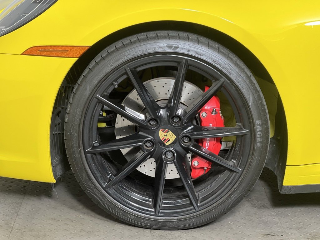 Certified 2023 Porsche 911 Carrera 4S image 13