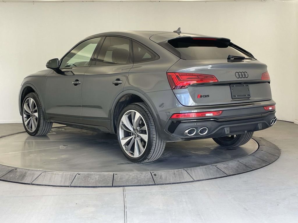 Certified 2022 Audi SQ5 Premium Plus w/ Premium Plus Package image 3