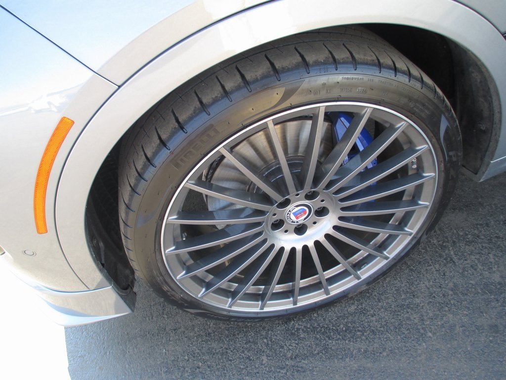 Used 2026 BMW ALPINA XB7 image 12