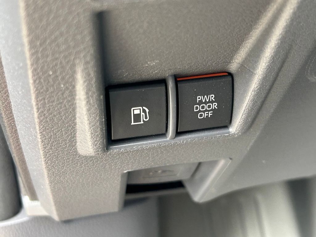 Certified 2023 Toyota Sienna Limited AWD/4WD image 32