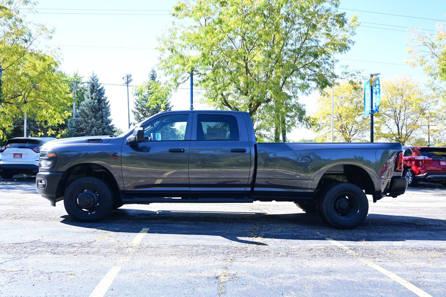 New 2027 RAM 3500 Tradesman AWD/4WD image 9