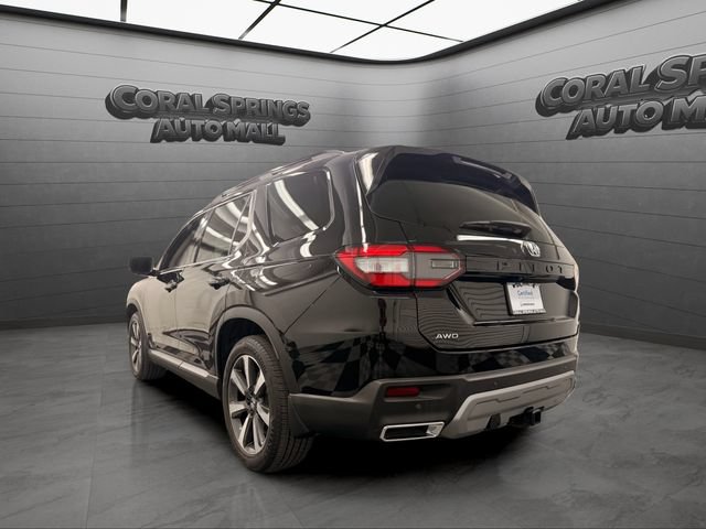 Certified 2023 Honda Pilot Elite image 3