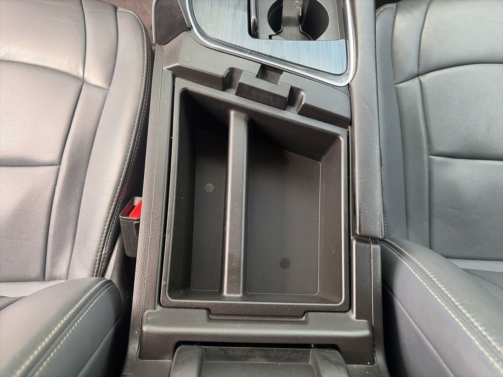 Used 2019 Buick Enclave Essence image 20