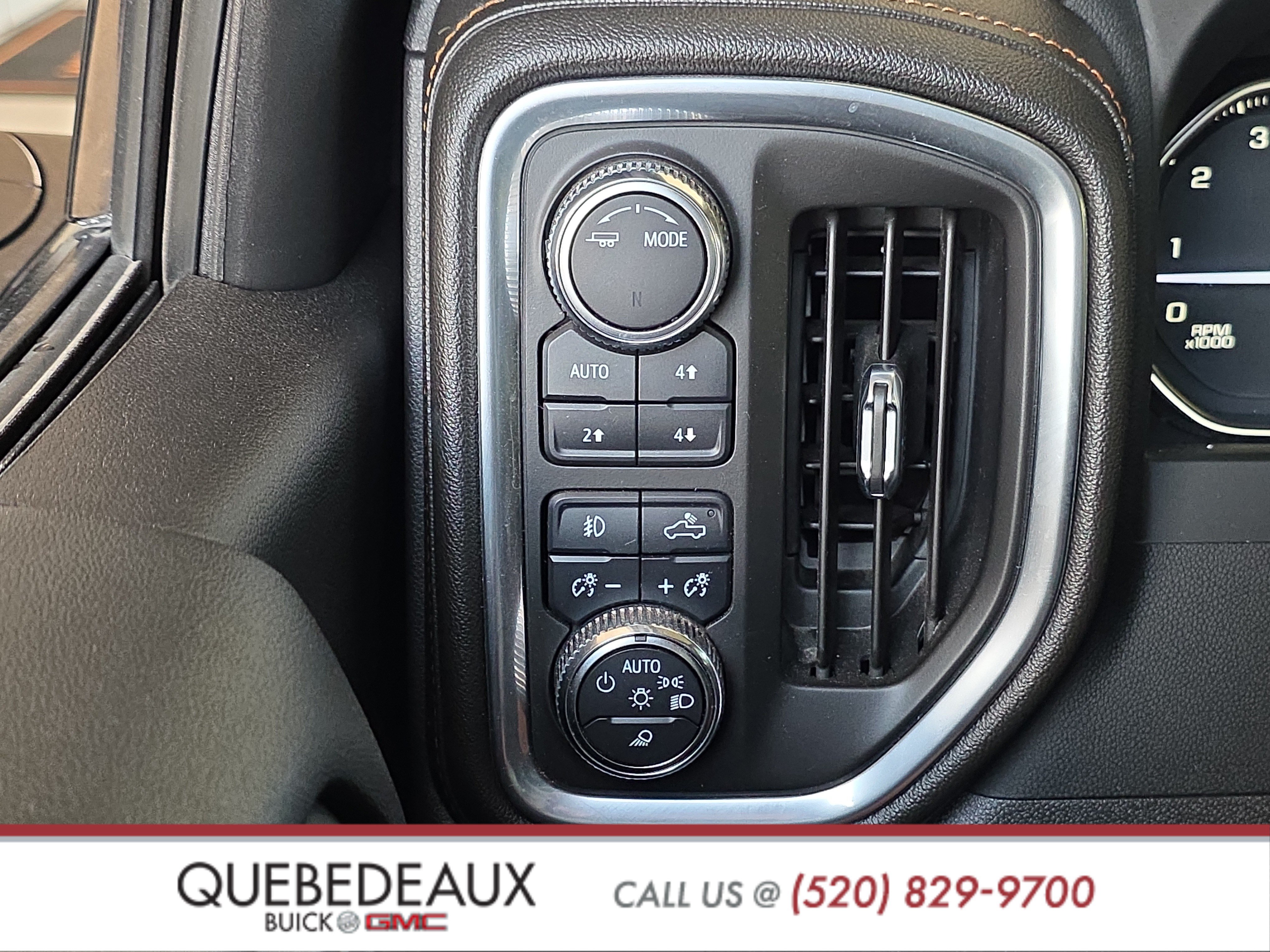 Used 2022 GMC Sierra 1500 AT4 w/ AT4 Premium Package AWD/4WD image 21