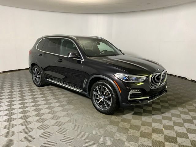 Used 2019 BMW X5 xDrive50i w/ Executive Package AWD/4WD image 4
