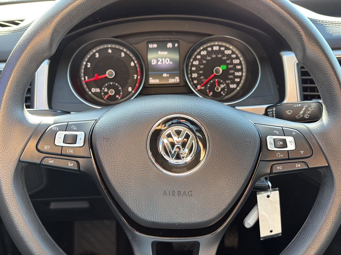 Used 2018 Volkswagen Atlas S image 25