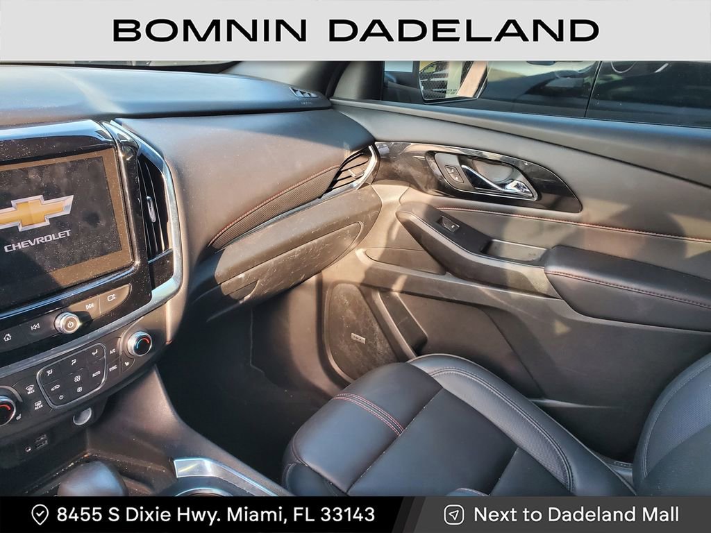 Used 2022 Chevrolet Traverse RS image 23