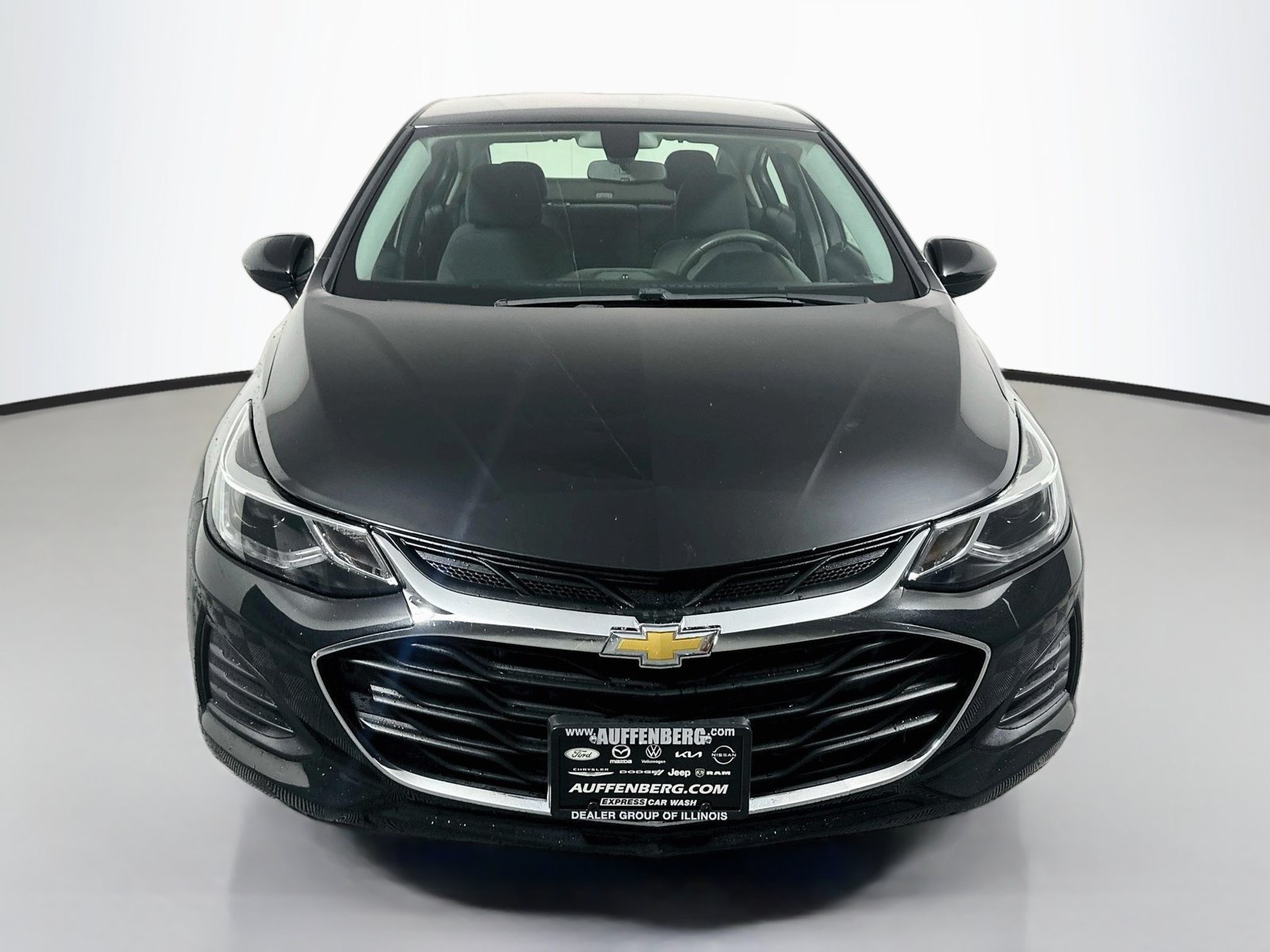 Used 2019 Chevrolet Cruze LT w/ LT Fleet Convenience Package FWD image 2
