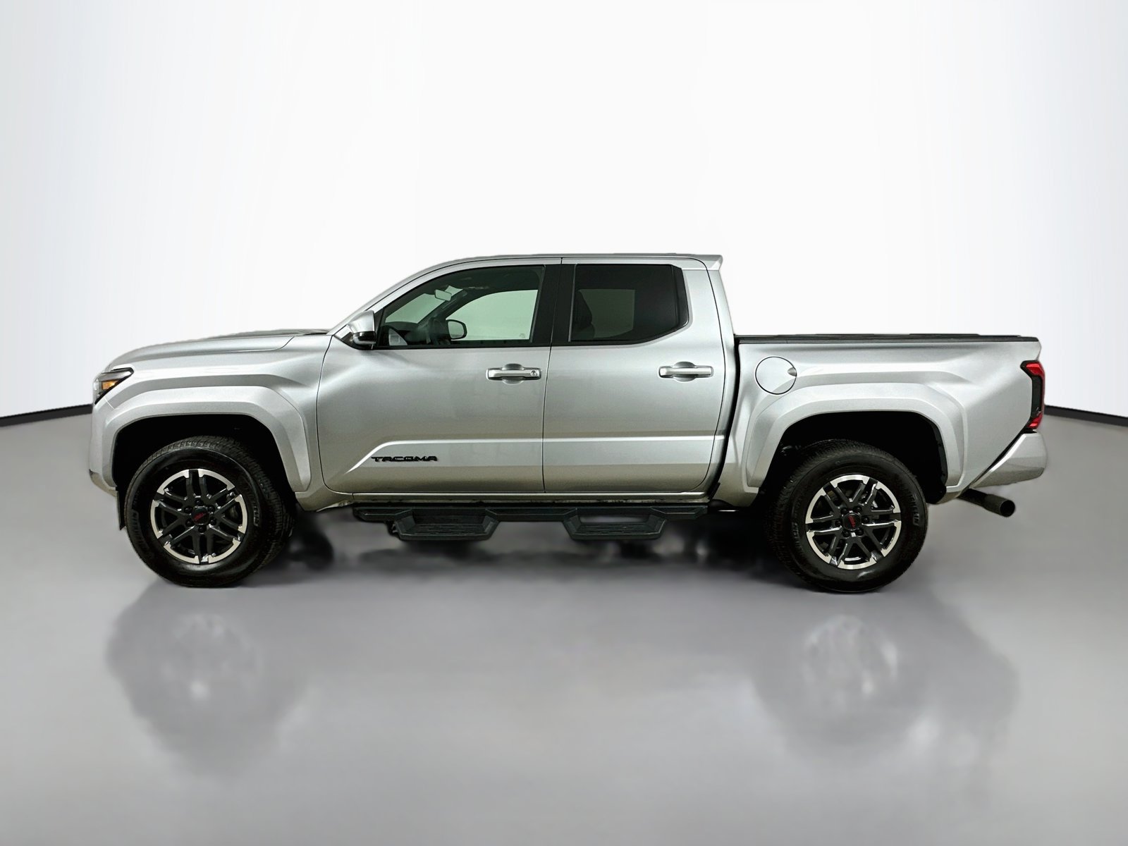 Used 2026 Toyota Tacoma TRD Sport AWD/4WD image 8