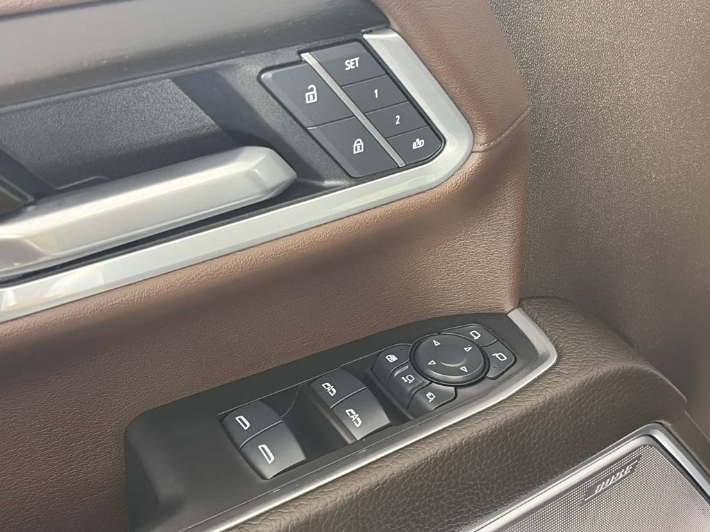 Used 2025 GMC Sierra 2500 Denali w/ Denali Reserve Package image 25