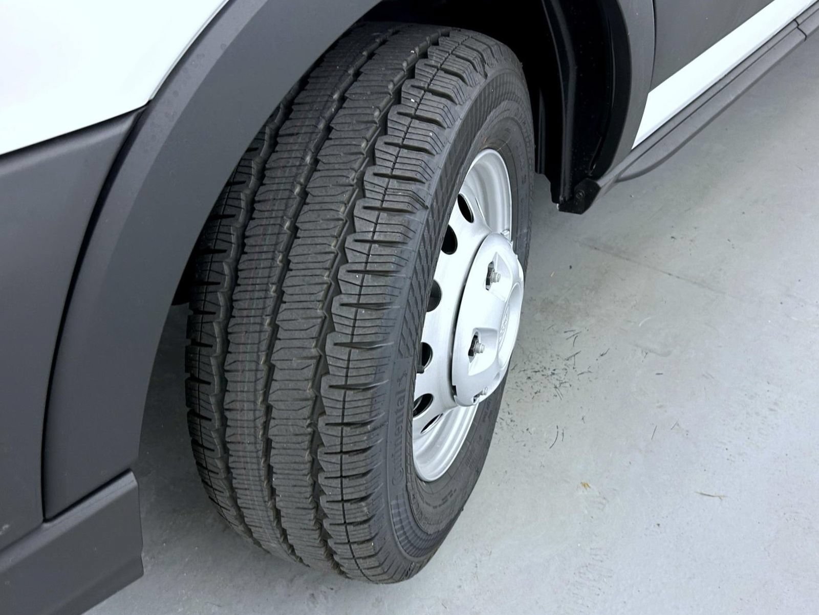 New 2027 Ford Transit 350 148 High Roof Extended AWD w/ Load Area Protection Package image 20