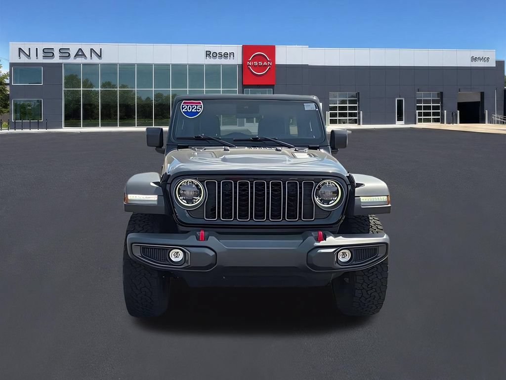 Used 2025 Jeep Wrangler Unlimited Rubicon AWD/4WD image 31