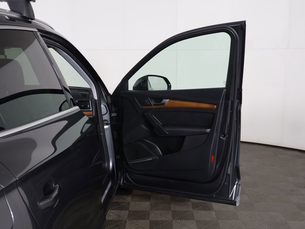 Used 2023 Audi Q5 2.0T Premium Plus image 23