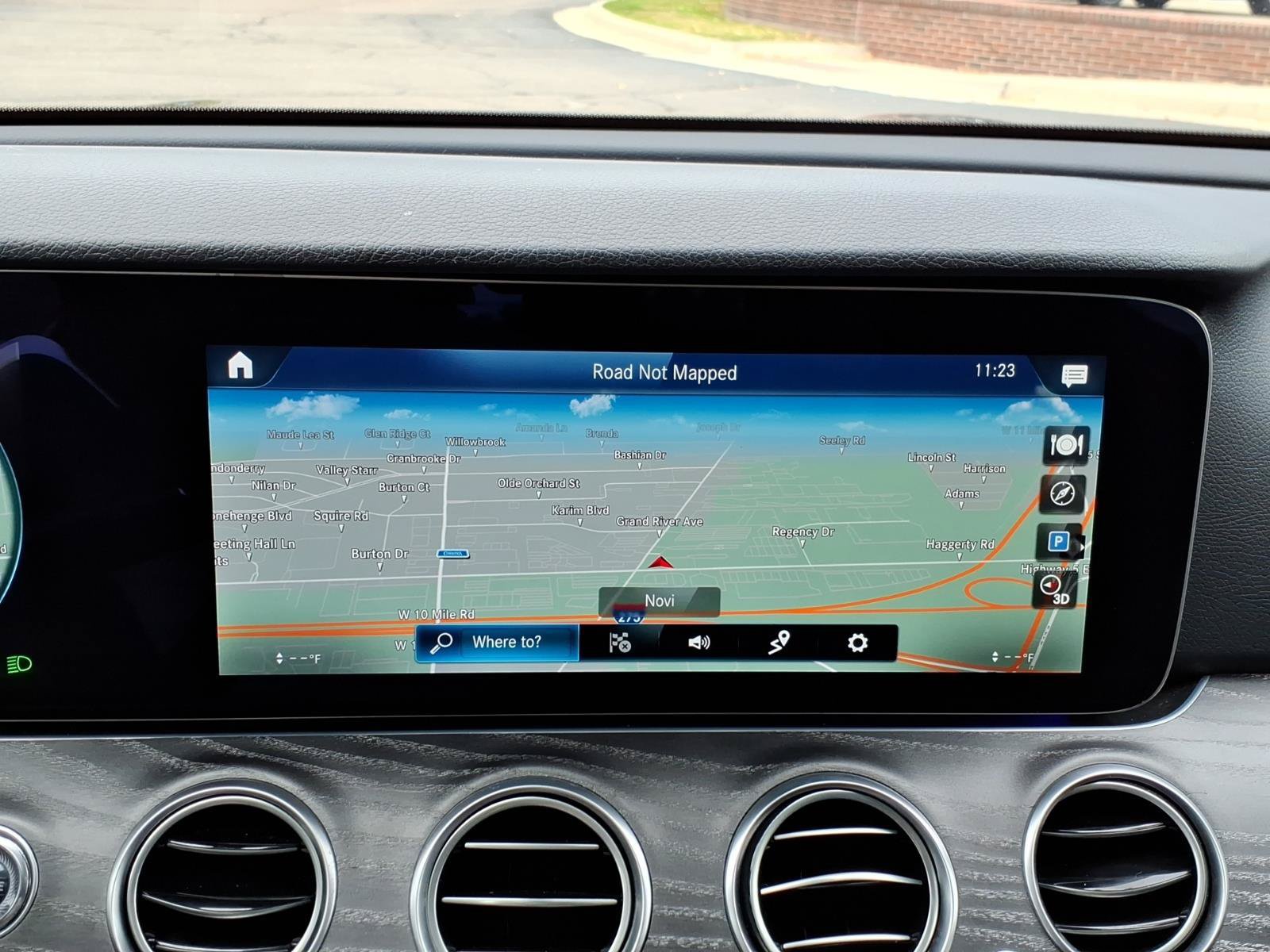 Used 2022 Mercedes-Benz E 450 4MATIC All-Terrain Wagon image 21