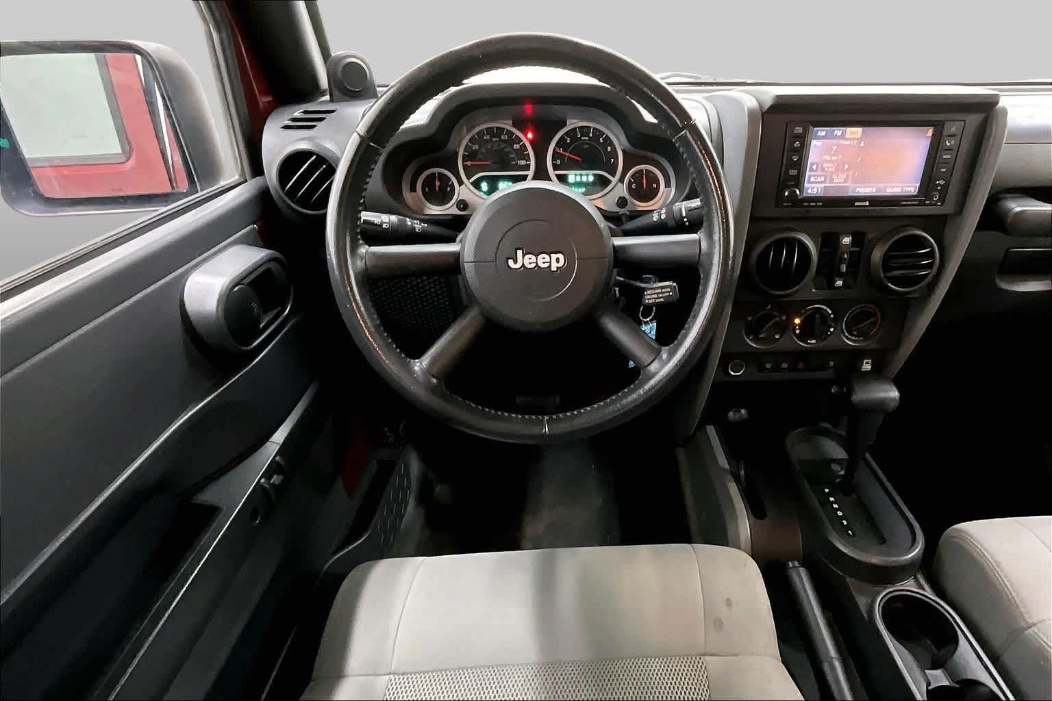 Used 2008 Jeep Wrangler Unlimited Rubicon w/ PWR Convenience Group AWD/4WD image 5