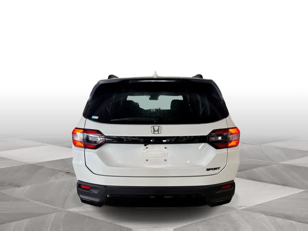 New 2026 Honda Pilot Sport image 7