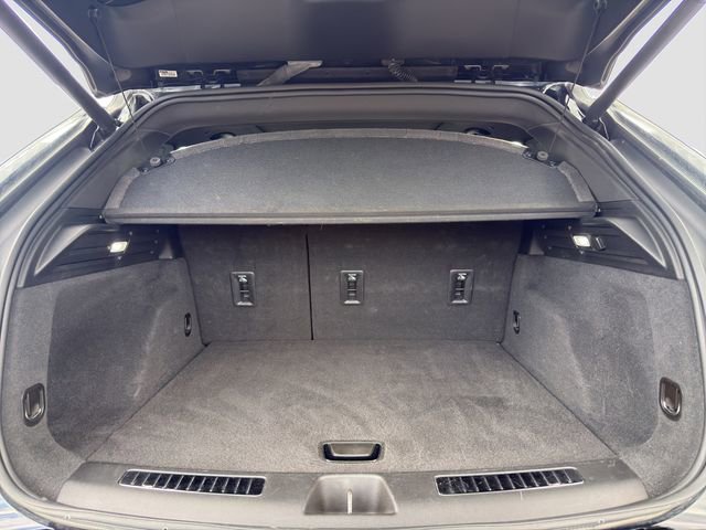 Used 2021 Cadillac XT4 Sport w/ Cold Weather Package image 19