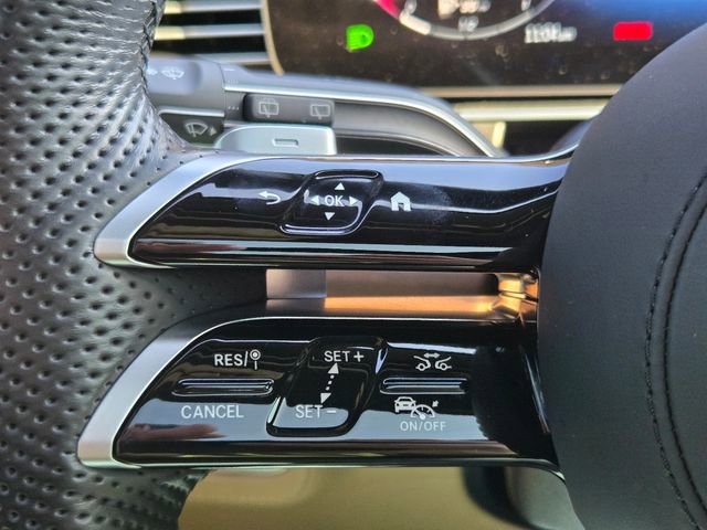 Used 2024 Mercedes-Benz GLS 580 4MATIC image 24