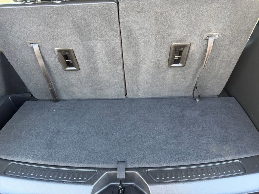 Used 2022 GMC Acadia Denali w/ Denali Technology Package image 17