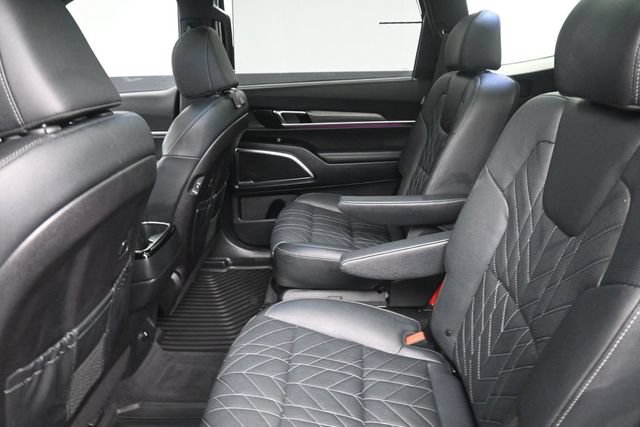 Used 2025 Kia Telluride SX X-Line AWD/4WD image 18