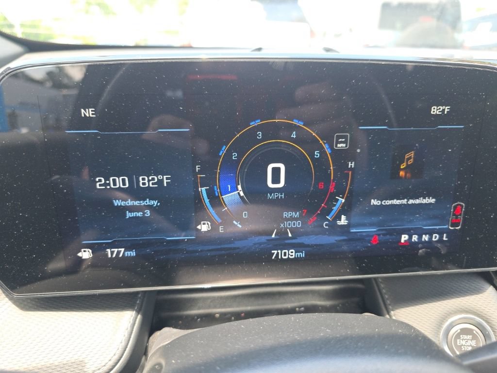Used 2025 Chevrolet Equinox LT w/ Convenience Package II FWD image 16
