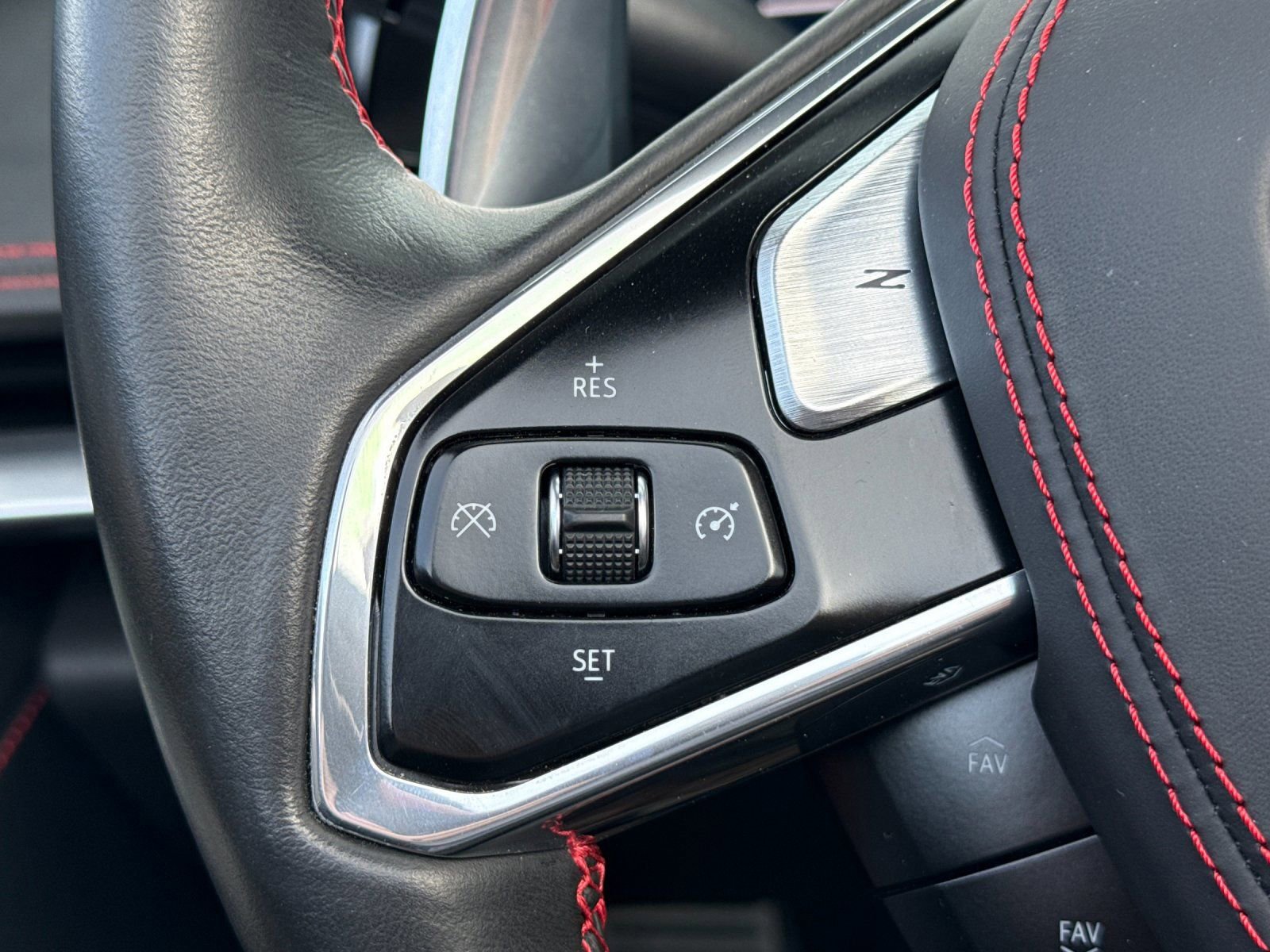 Used 2021 Chevrolet Corvette Stingray Premium Conv w/ 3LT image 24