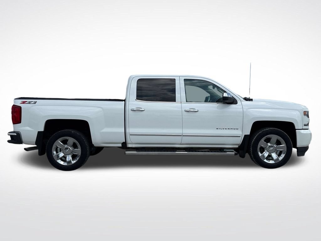Used 2018 Chevrolet Silverado 1500 LTZ Z71 w/ LTZ Plus Package AWD/4WD image 8