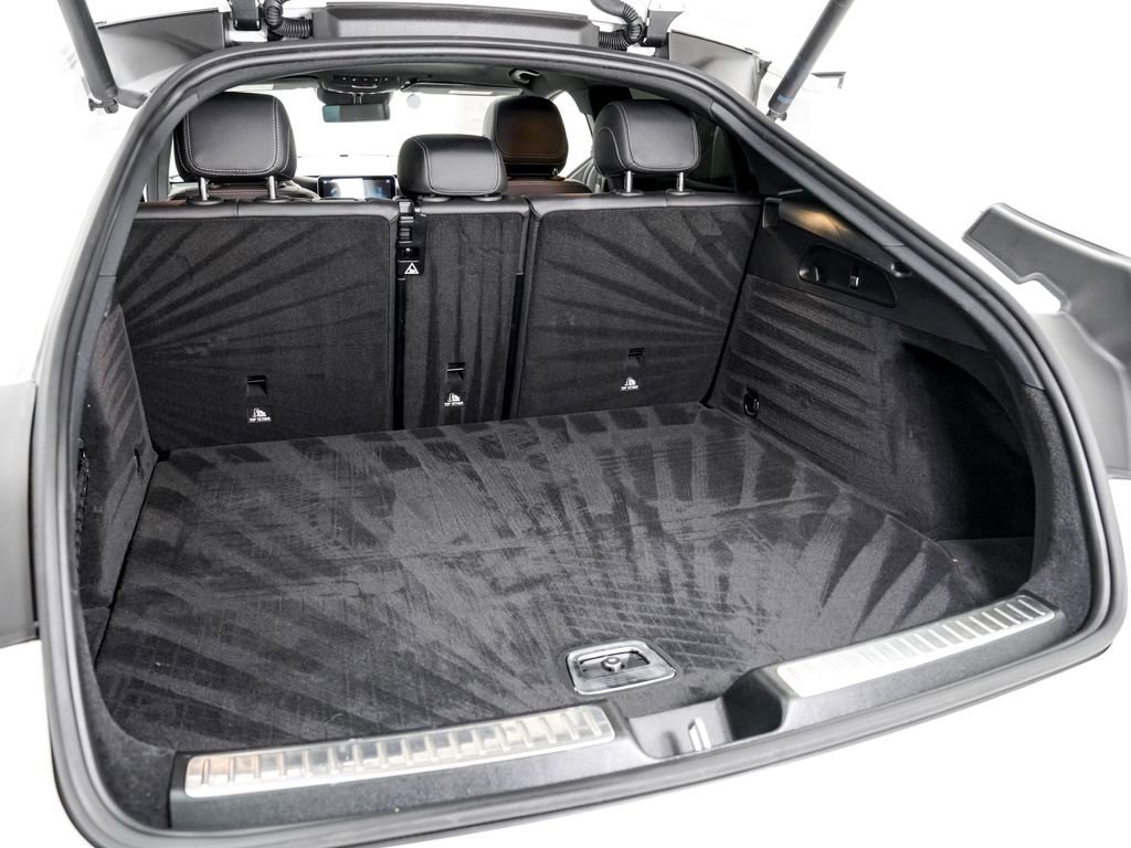 Used 2020 Mercedes-Benz GLC 300 4MATIC Coupe image 24