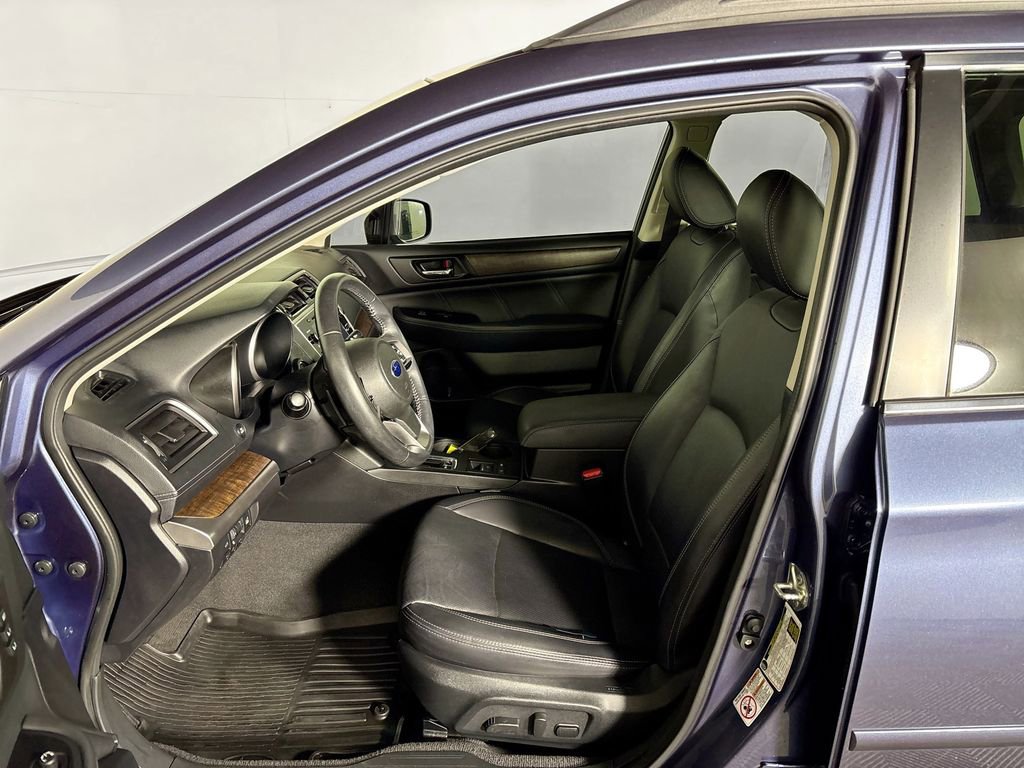 Used 2018 Subaru Outback 2.5i Limited AWD/4WD image 11