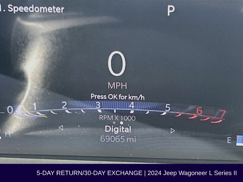 Used 2024 Jeep Wagoneer L Series II AWD/4WD image 16