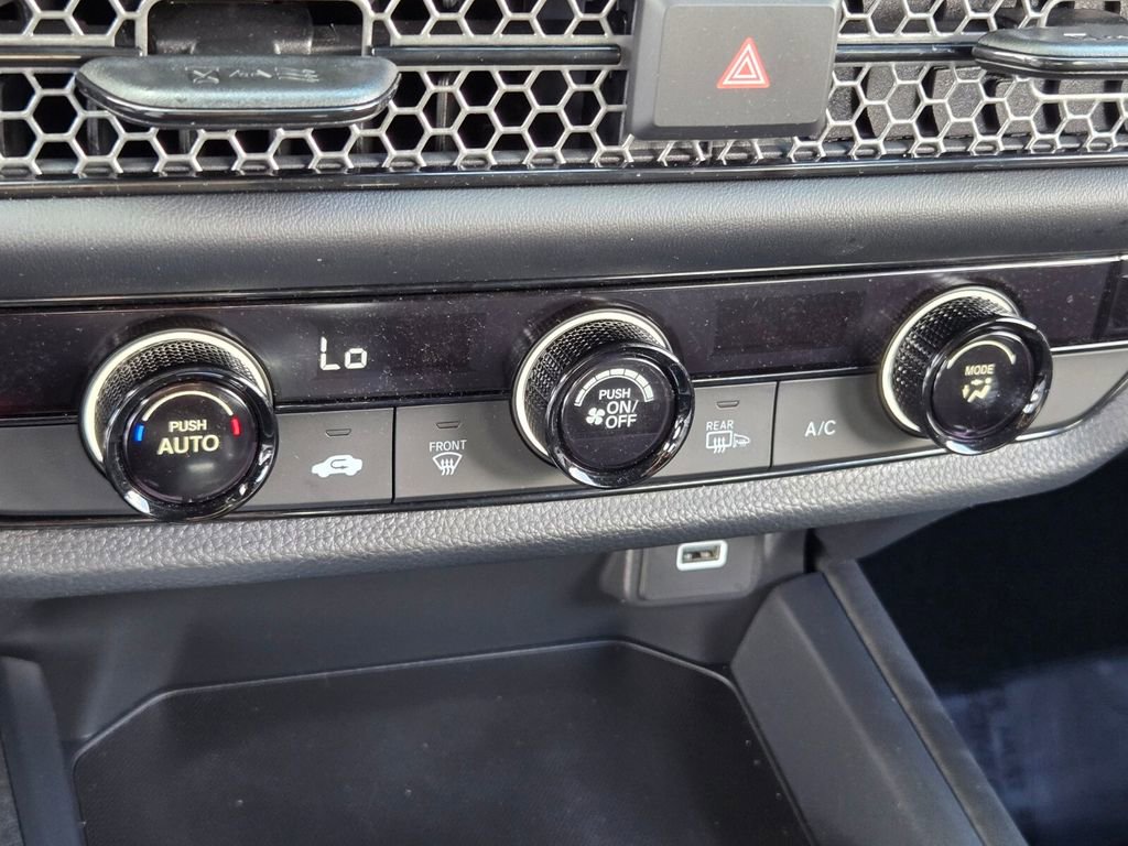 Used 2025 Honda HR-V Sport image 23