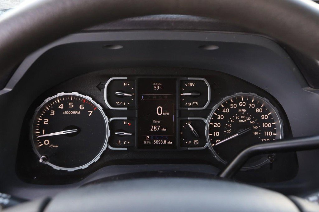 Used 2020 Toyota Tundra SR5 image 13