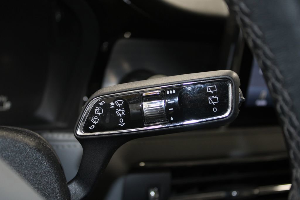 Used 2022 Lincoln Corsair Reserve w/ Equipment Group 201A image 41