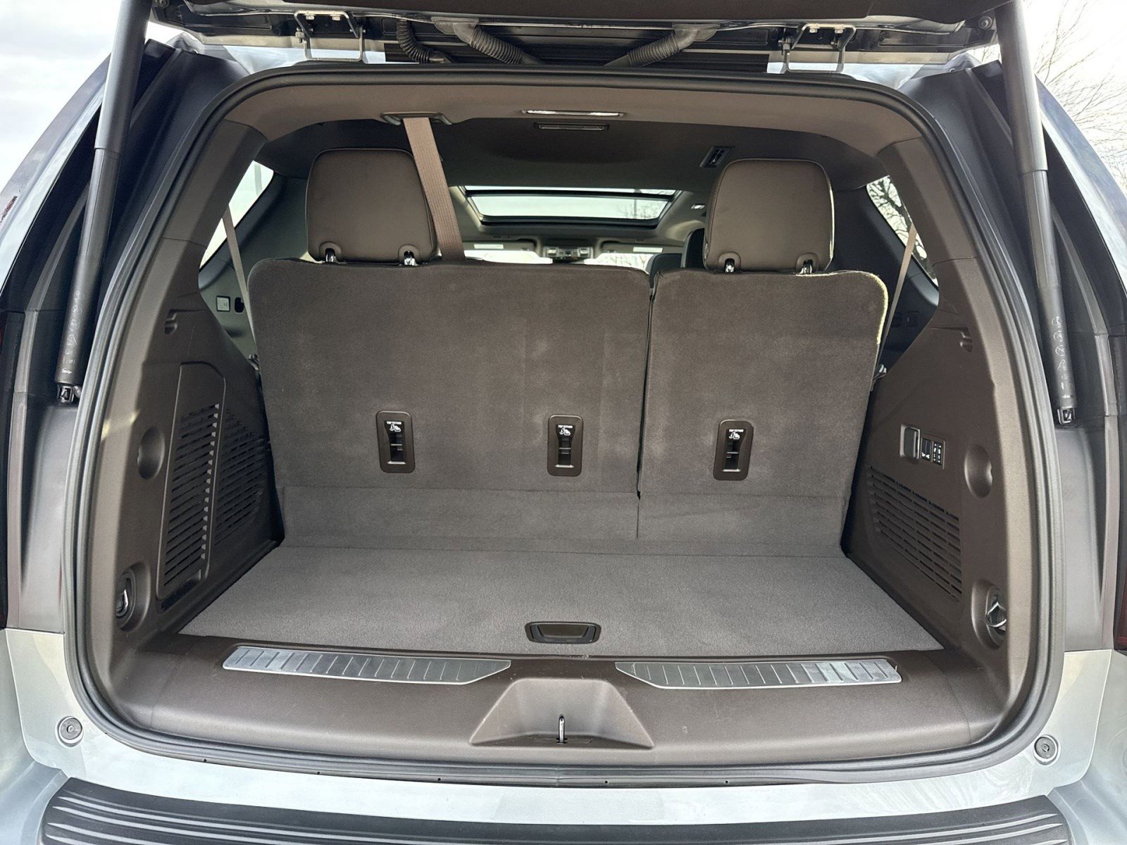 Used 2024 GMC Yukon Denali w/ Max Trailering Package image 26