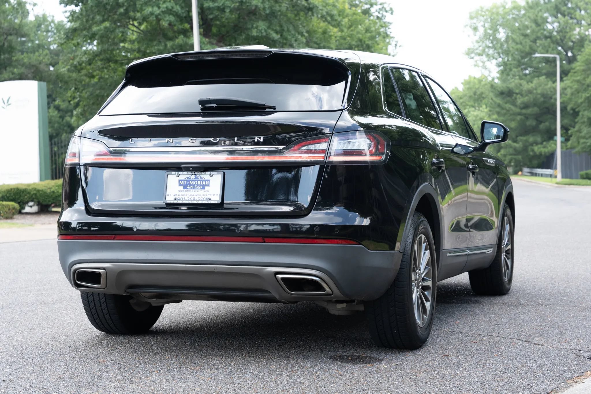 Used 2021 Lincoln Nautilus Reserve FWD image 6