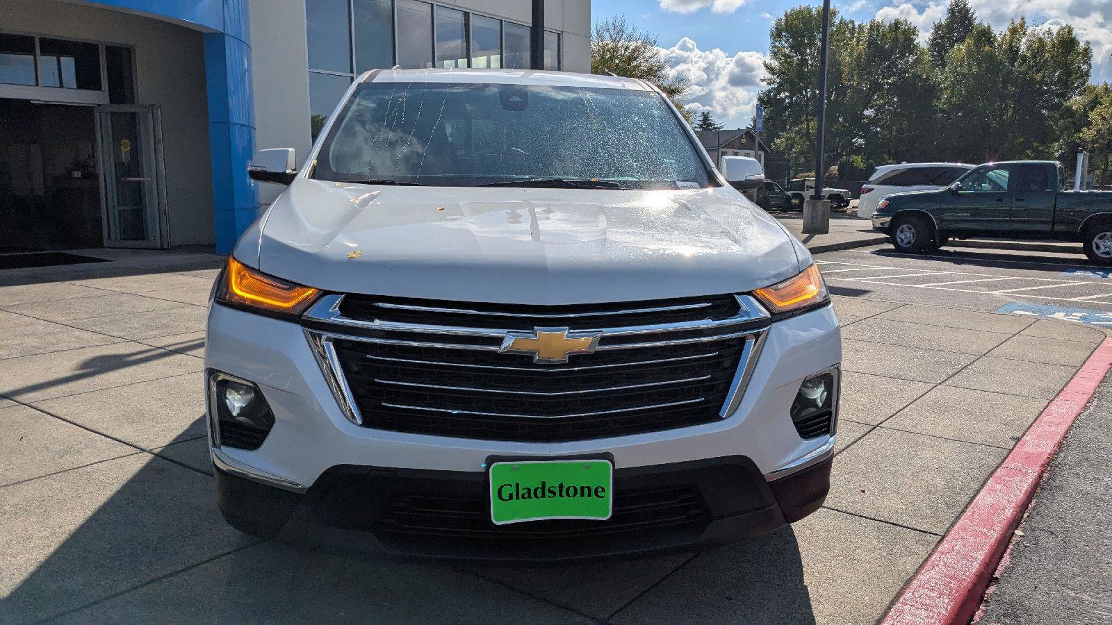 Used 2023 Chevrolet Traverse LT w/ LPO, Floor Liner Package AWD/4WD image 6
