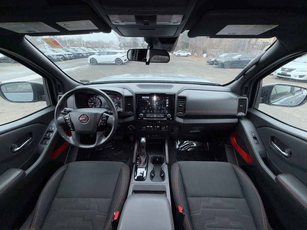 Used 2023 Nissan Frontier PRO-4X w/ Technology Package image 21