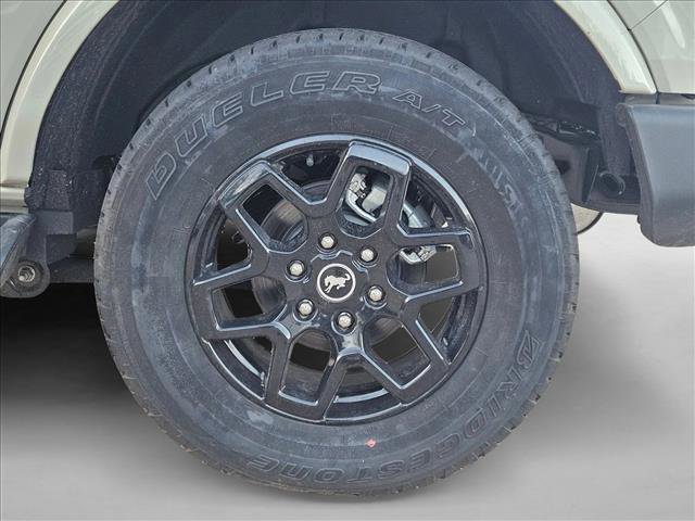 New 2025 Ford Bronco Outer Banks image 10