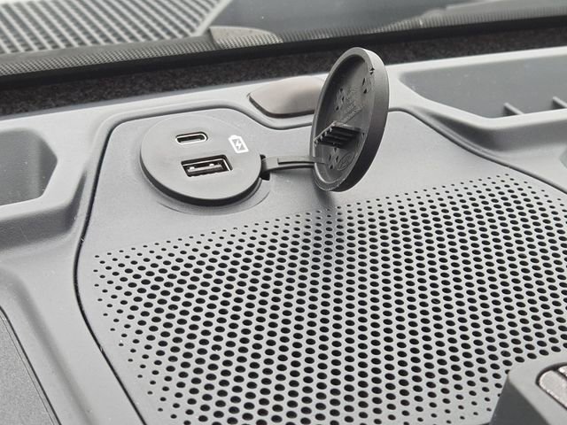 Used 2022 Ford Bronco Outer Banks image 8