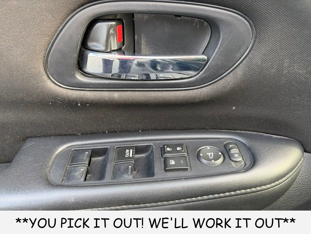 Used 2018 Honda HR-V LX image 11